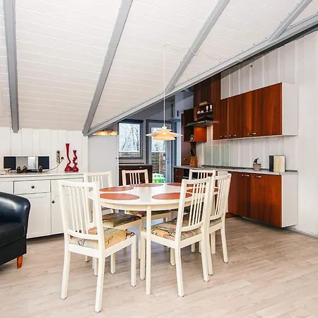 Feriehus 6 Person In Give-by Traum Give